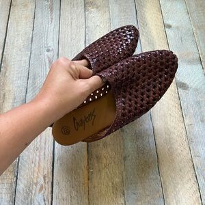 Vintage Brown Woven Mules for Women Crayons 8.5